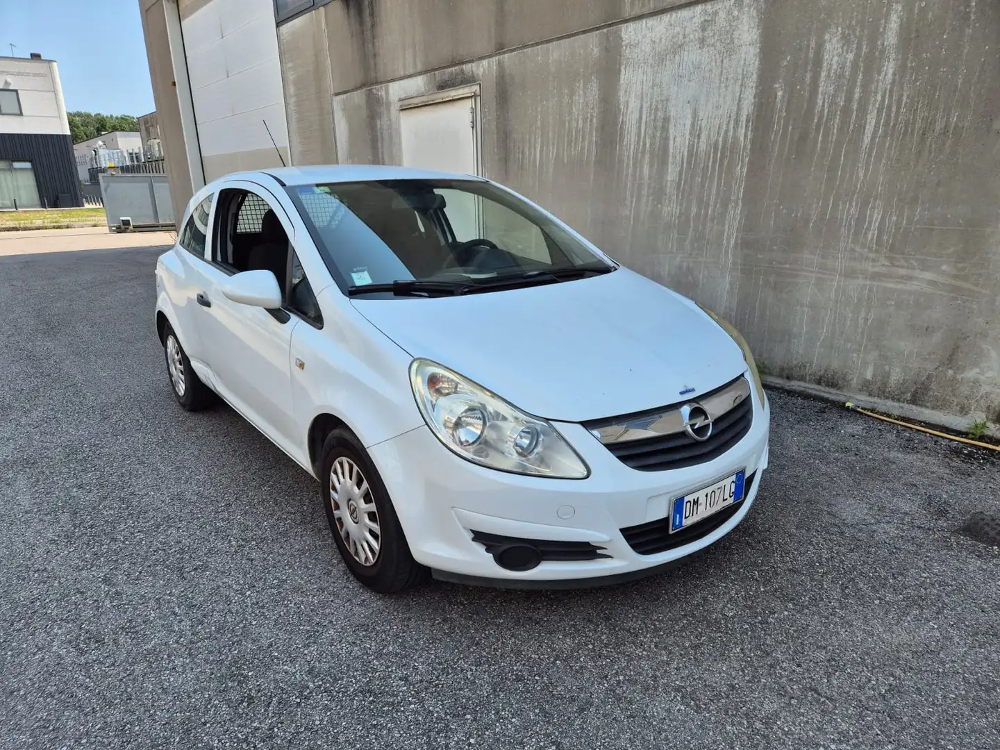 Opel Corsa 1.3 Van Bianco - 1