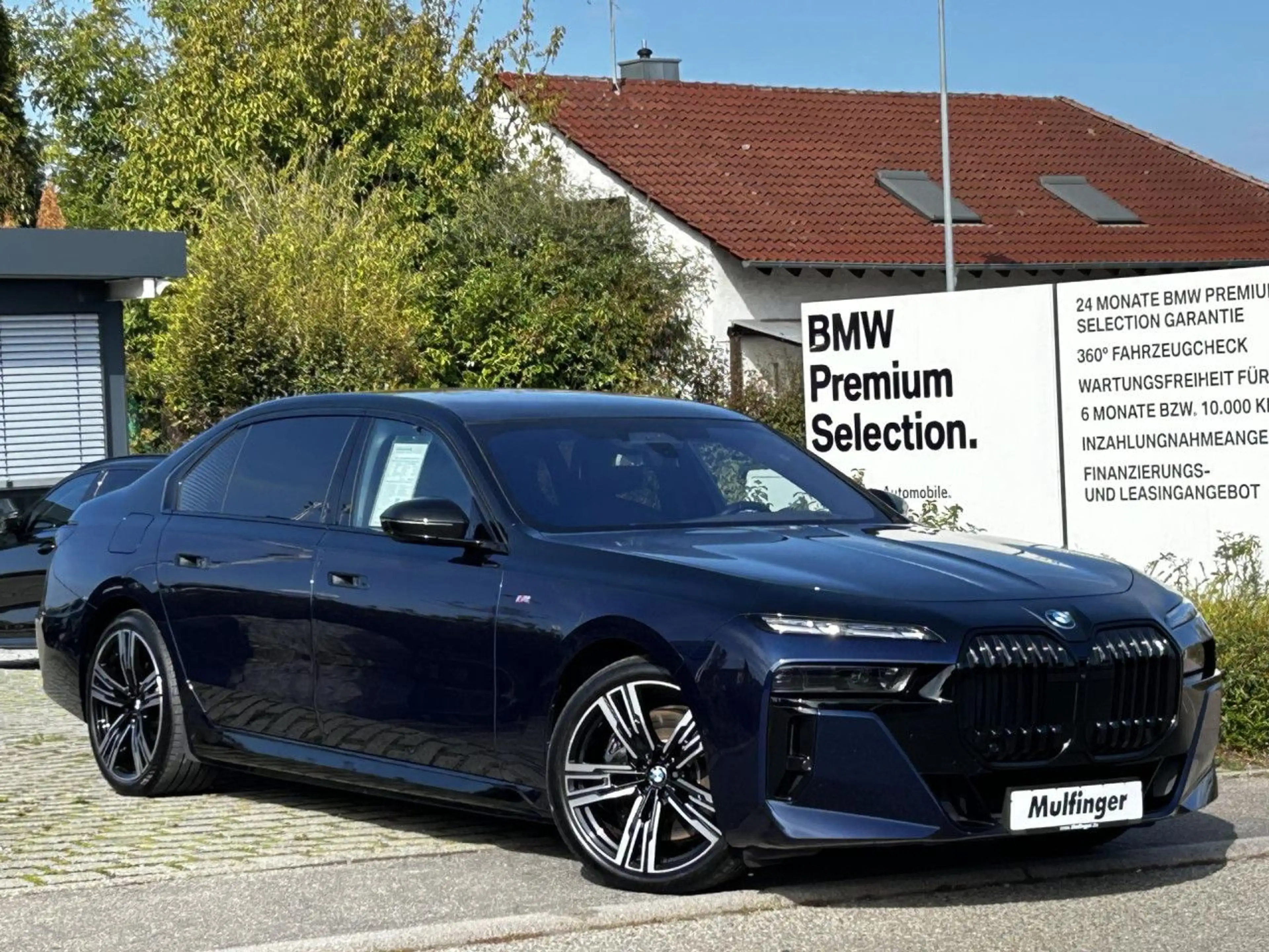 BMW i7 x60 M Pro 2-Tone Kristall Sky TV eh-UVP201489 — photo 2