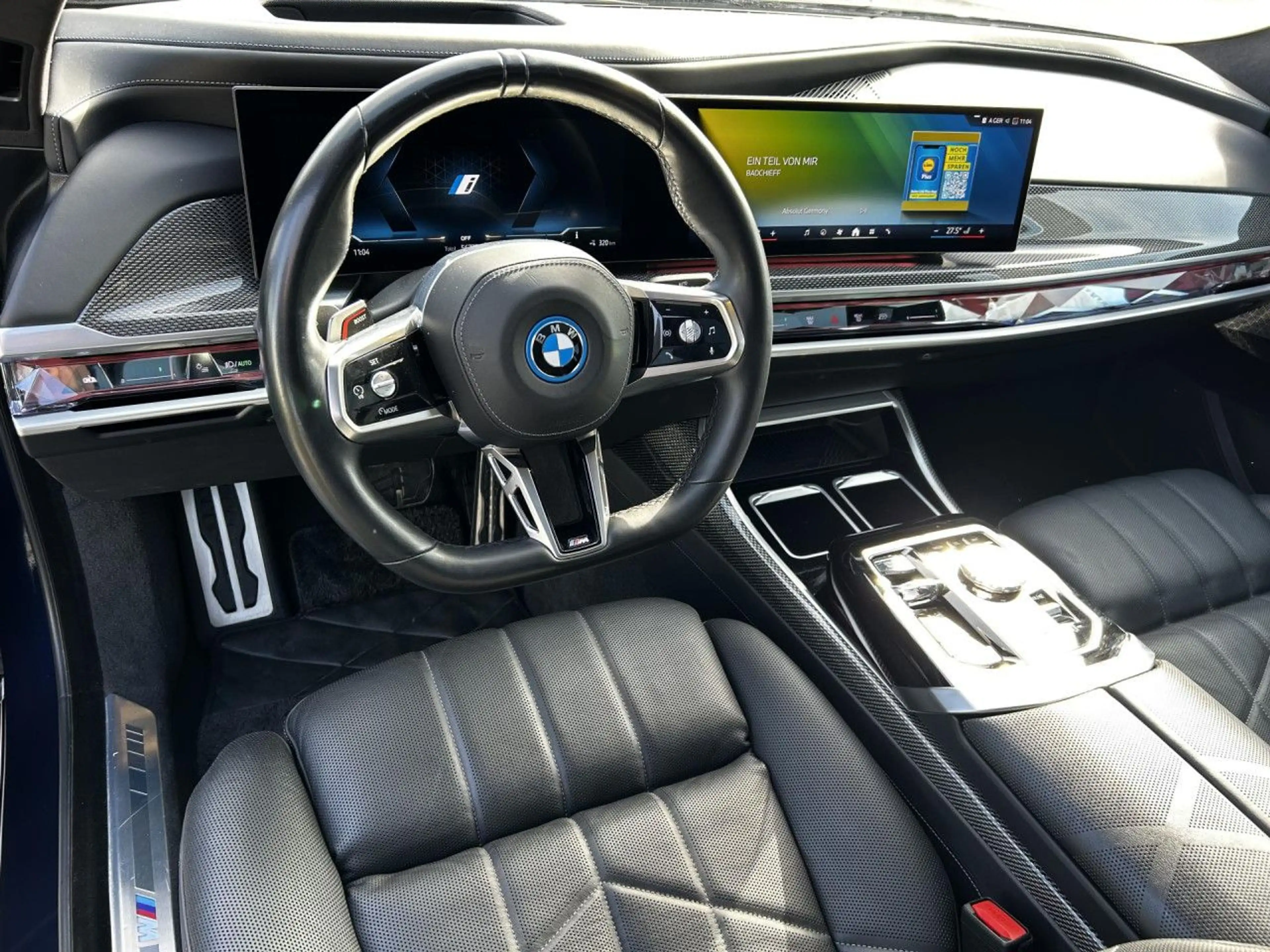 BMW i7 x60 M Pro 2-Tone Kristall Sky TV eh-UVP201489 — photo 11