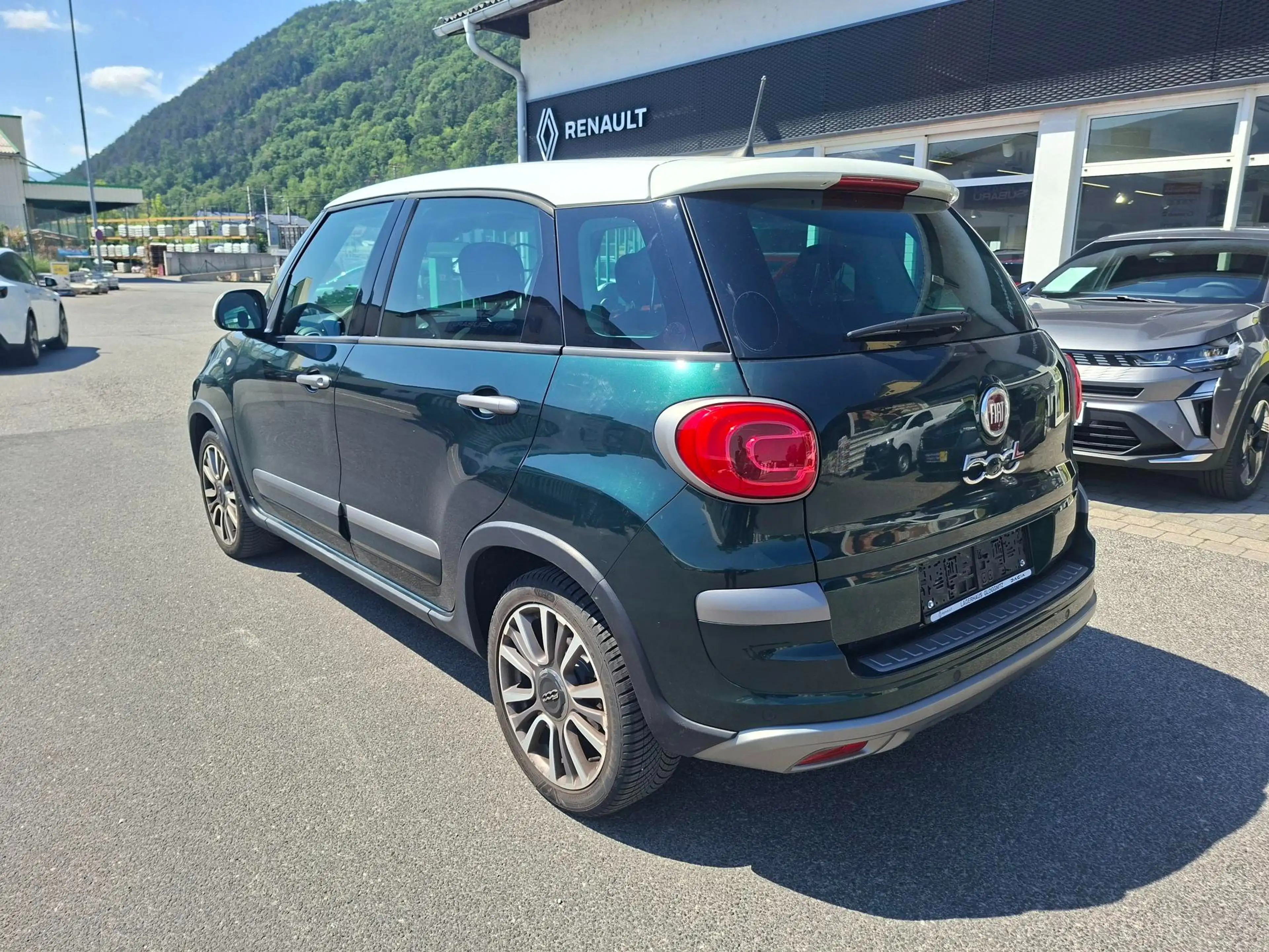 Fiat 500L Cross — photo 3