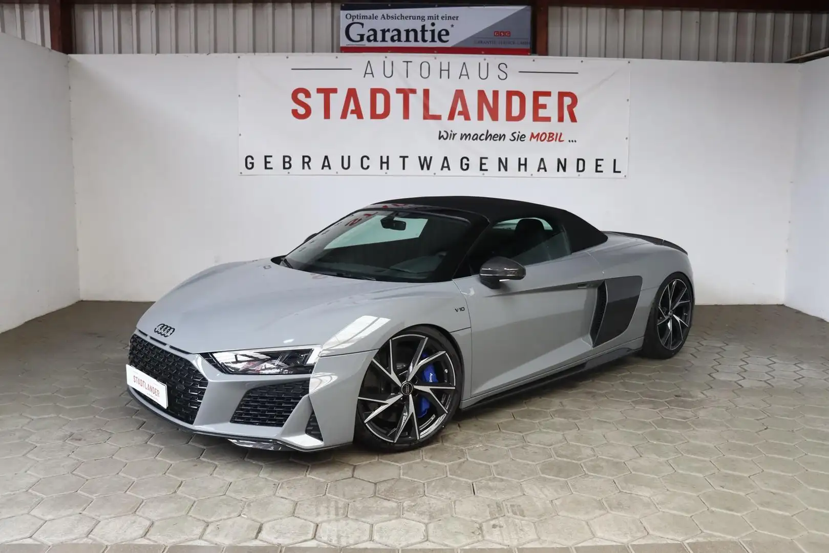 Audi R8 Spyder 5.2 FSI V10 quattro performance Grau - 2