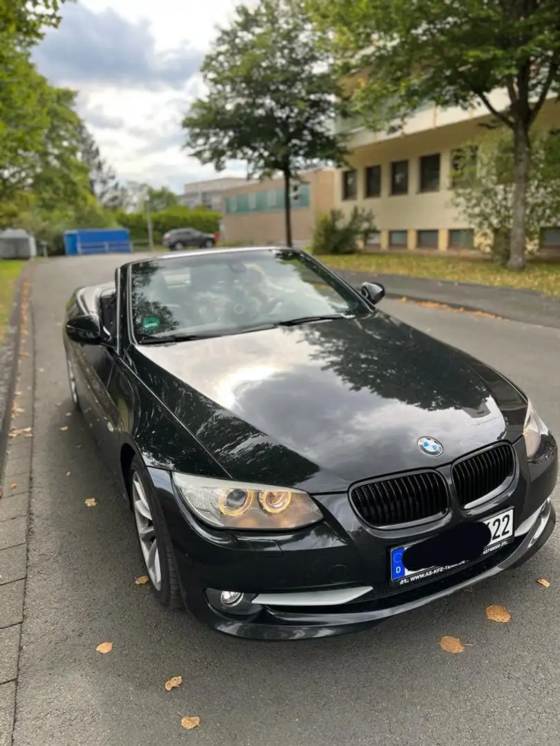 BMW 335 335i Cabrio - 2