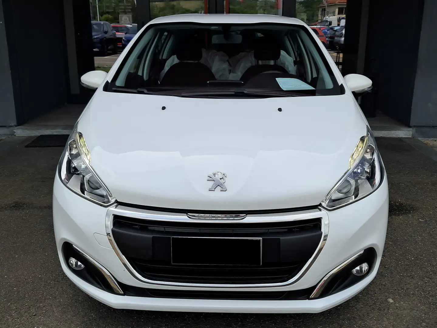 Peugeot 208 1.2 puretech Active gpl 82cv FE889 Bianco - 2