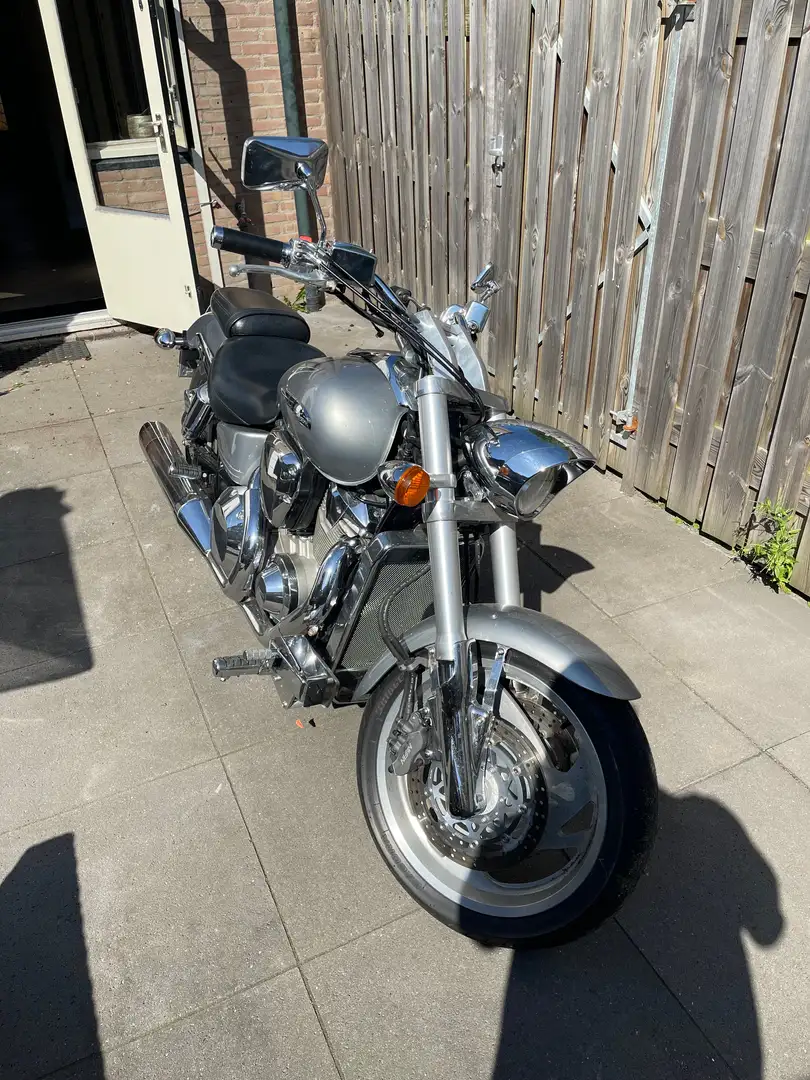 Honda VTX 1800 VTX 1800 R Zilver - 2