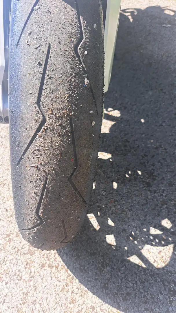 BMW F 800 R Белый - 2