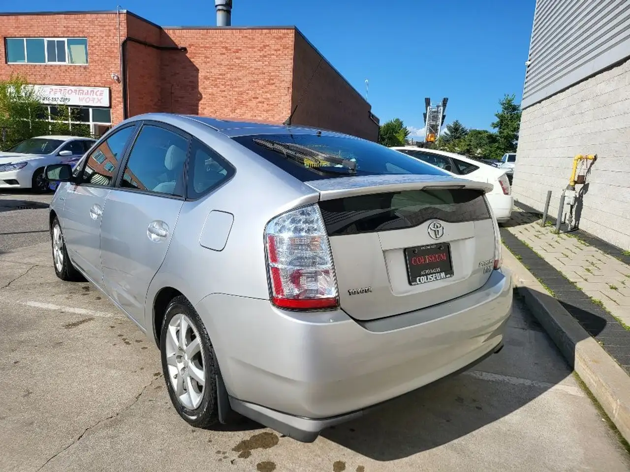 Toyota Prius снимка Toyota Prius