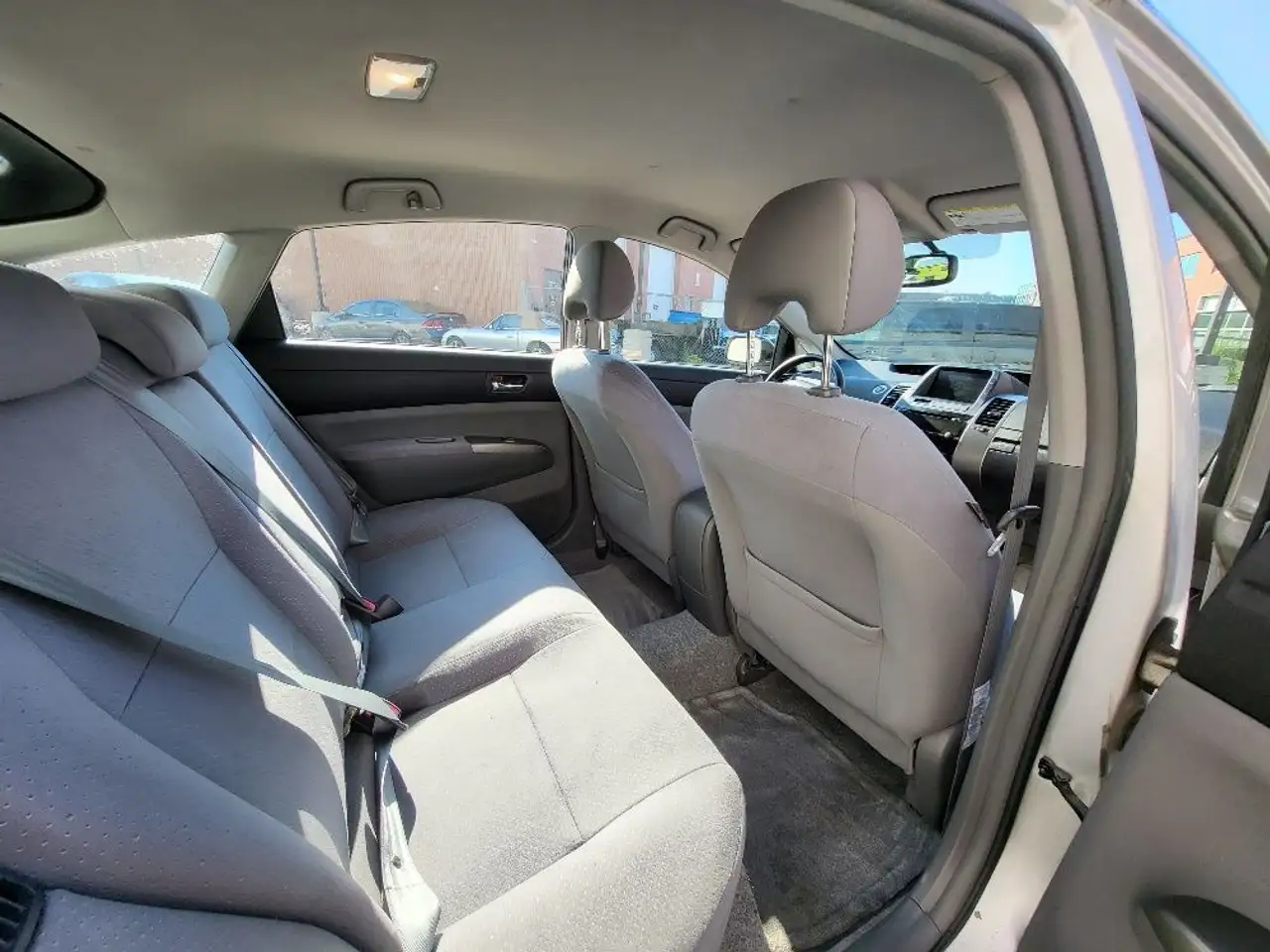 Toyota Prius снимка Toyota Prius