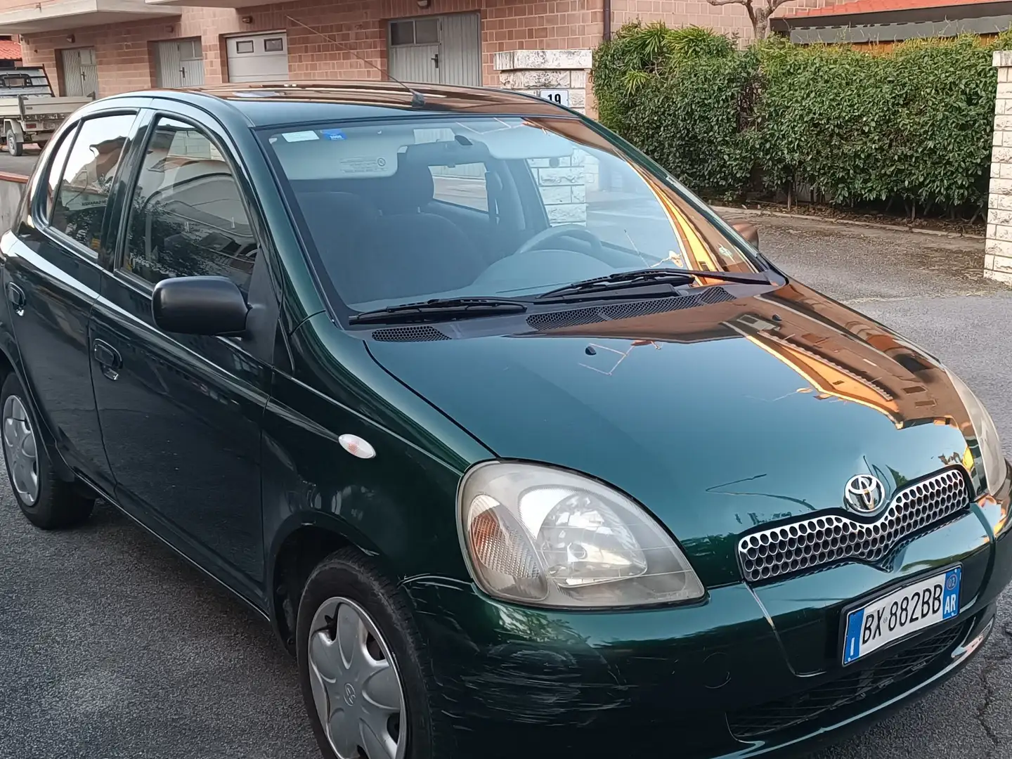 Toyota Yaris Yaris+I+1999+5p+1.0+Sol Verde - 2