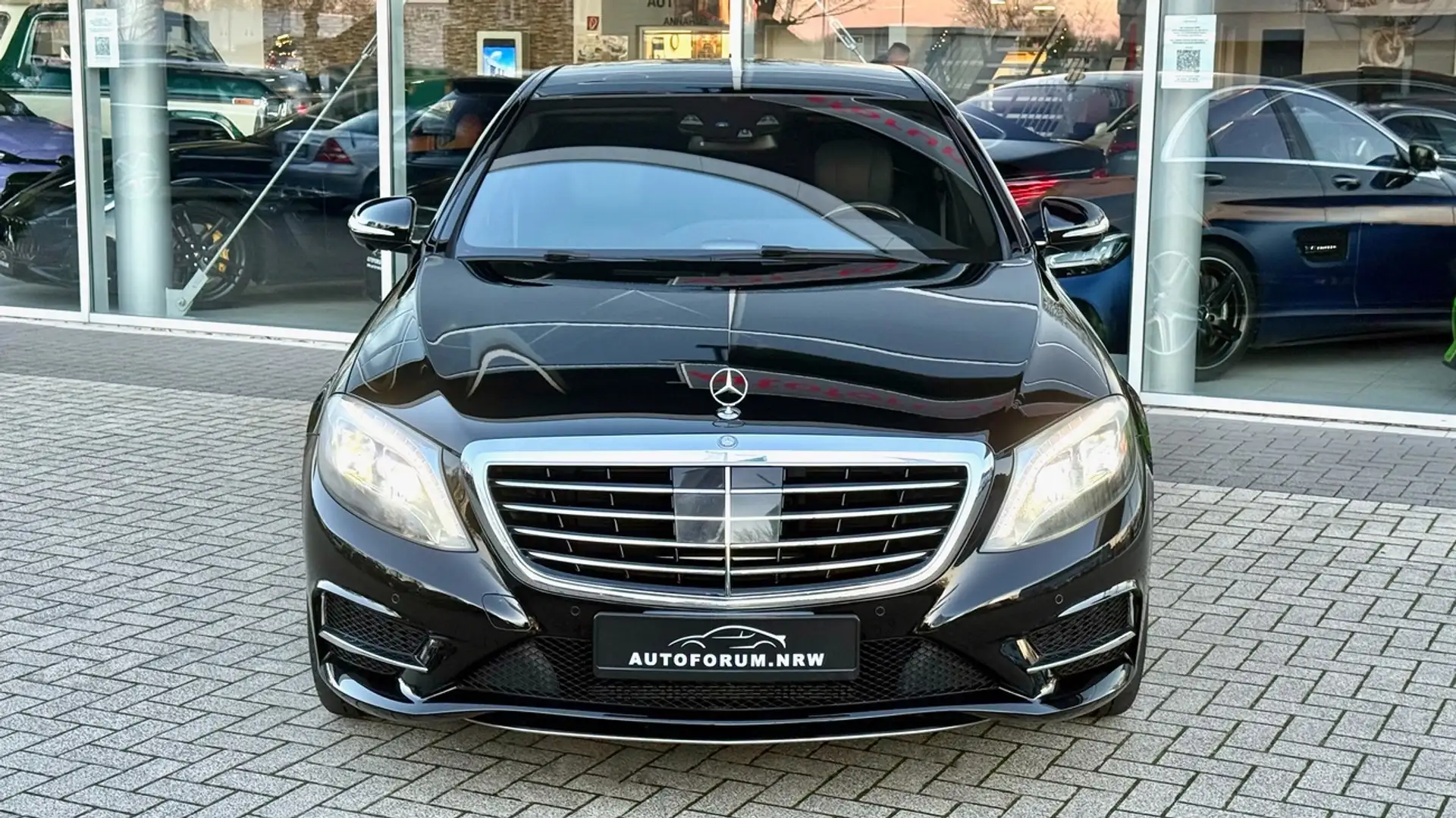 Mercedes-Benz S 400 h - 1. Hand - Burmester - Massage - Headup Schwarz - 2