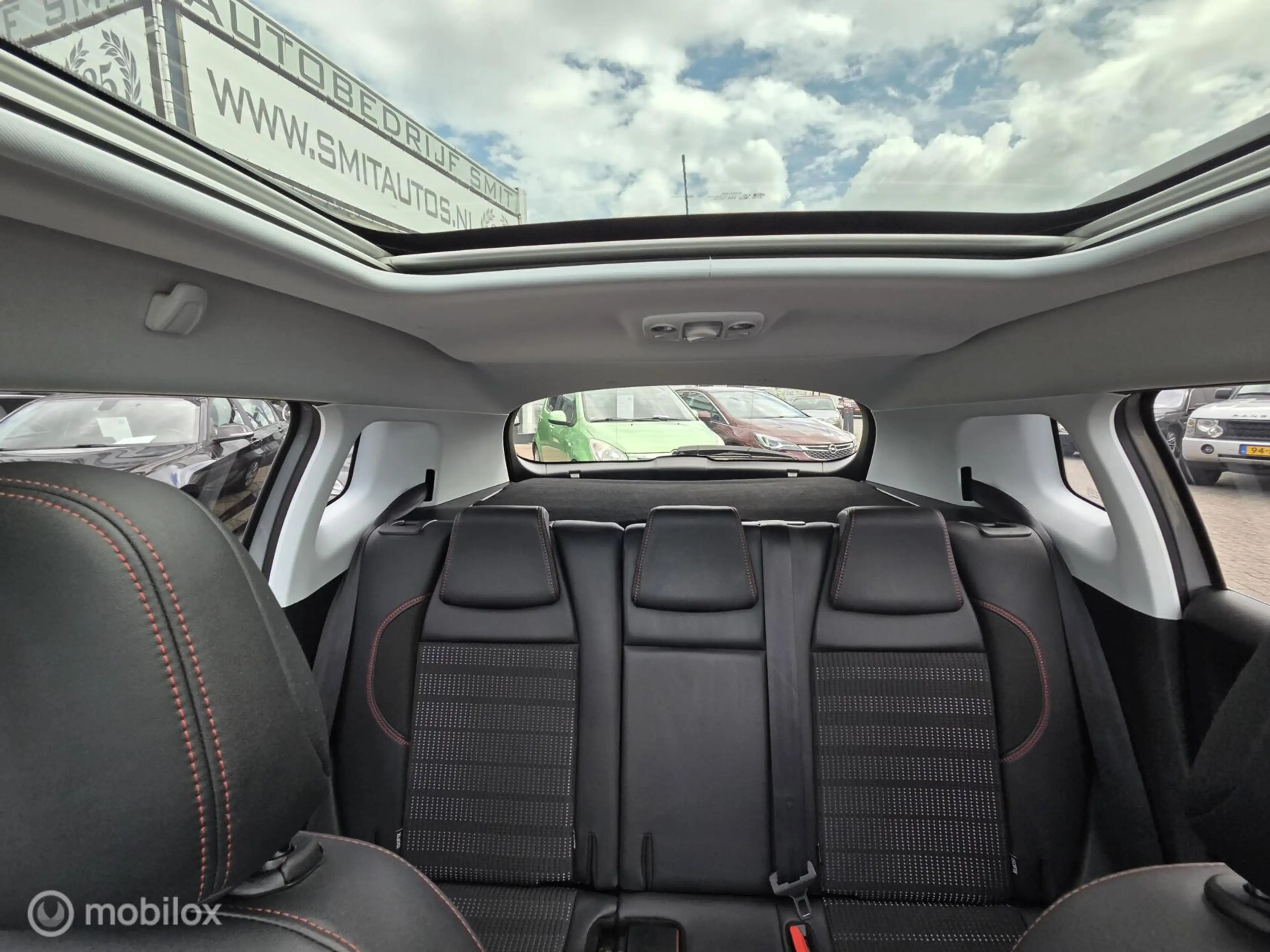 Peugeot 2008 1.2 PureTech GT-line Camera/Nav/Pano/Trekhaak — photo 14