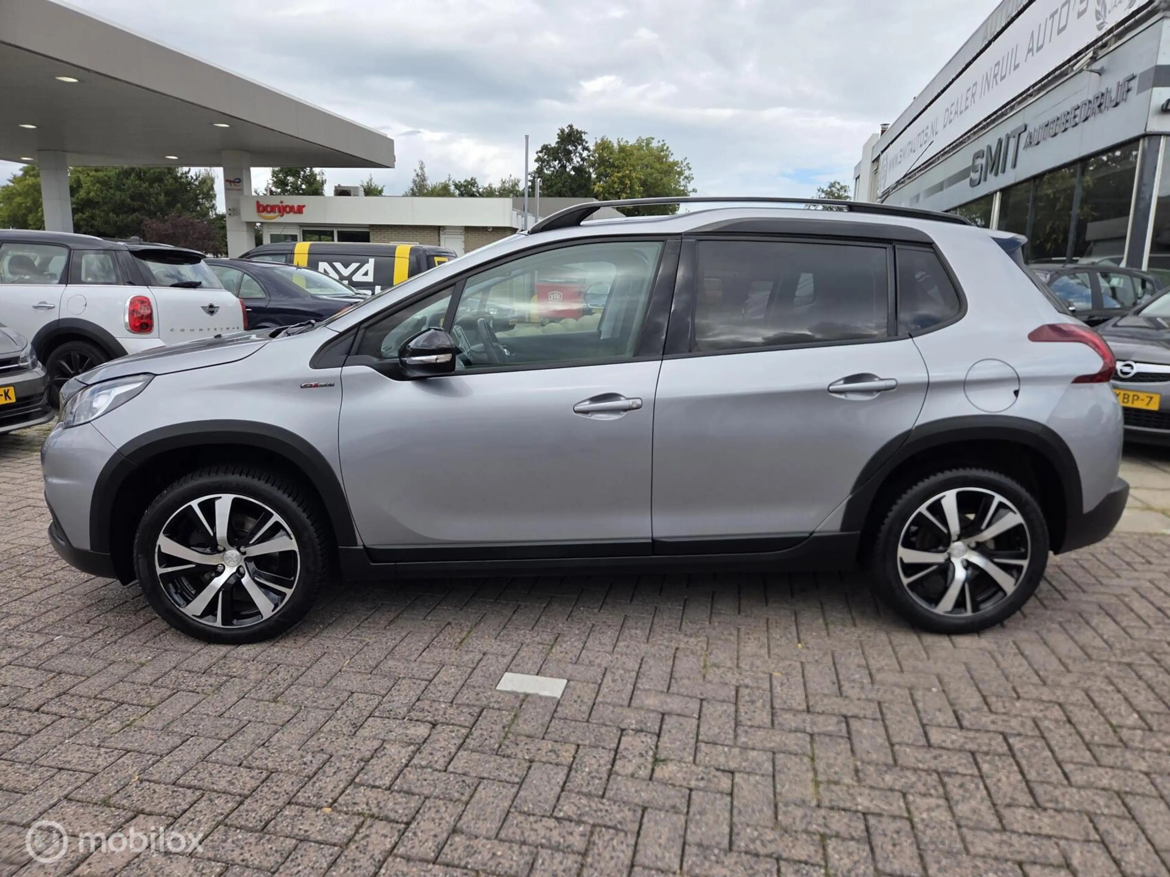 Peugeot 2008 1.2 PureTech GT-line Camera/Nav/Pano/Trekhaak — photo 4