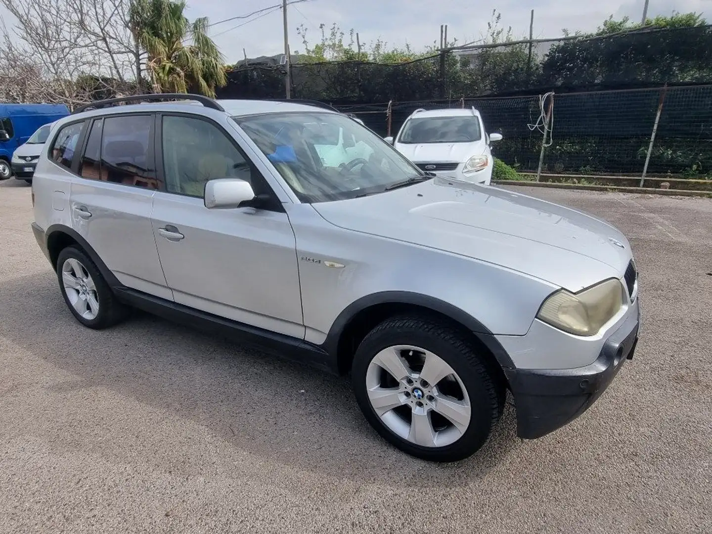 BMW X3 2.0d cat Futura Grijs - 1