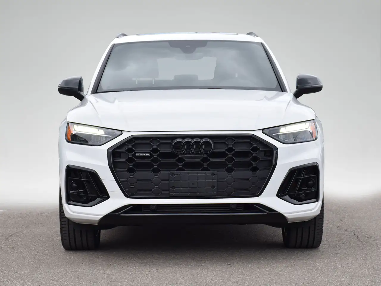 Audi Q5 снимка Audi Q5