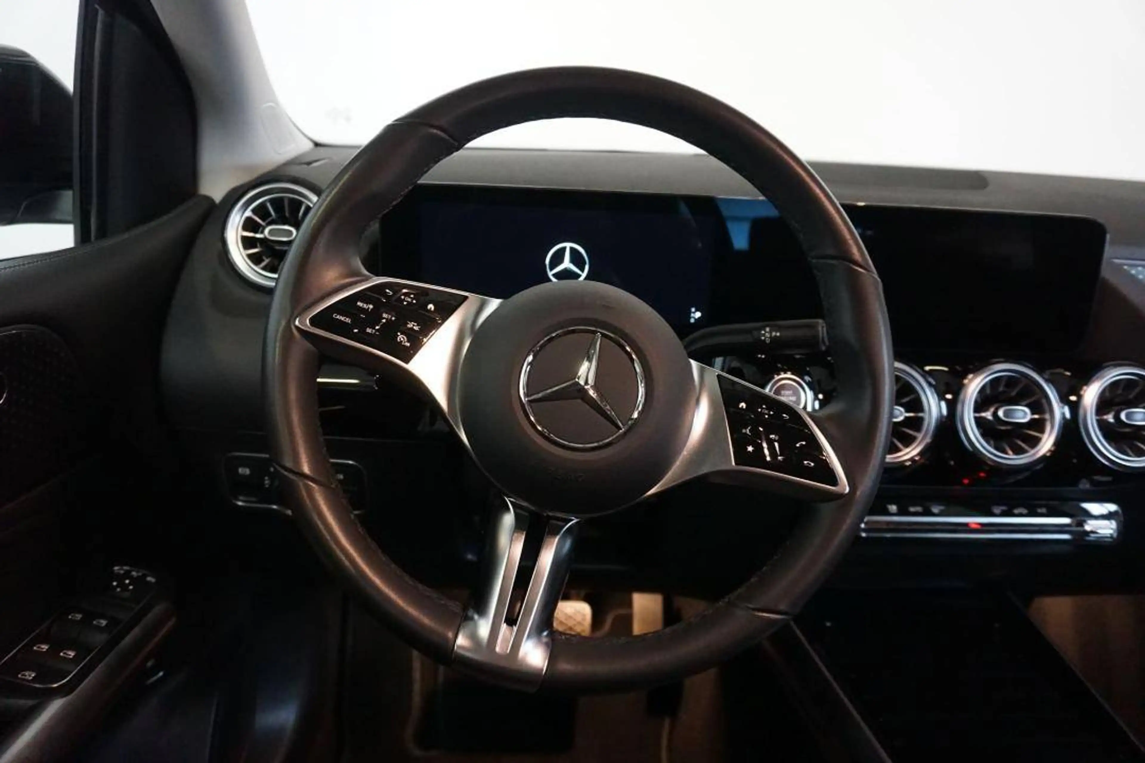 Mercedes-Benz B 200 MEMORY ZETELS — photo 5