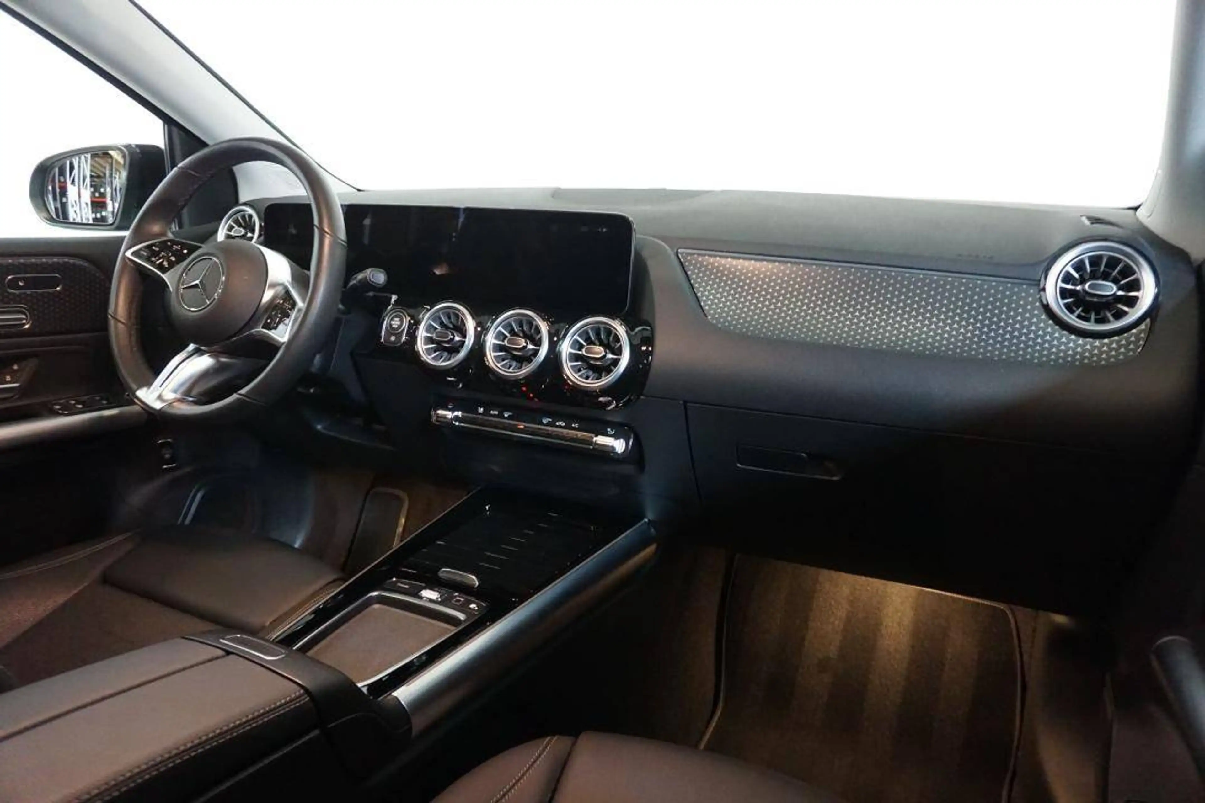 Mercedes-Benz B 200 MEMORY ZETELS — photo 3
