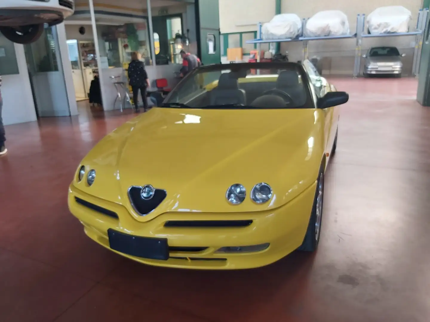 Alfa Romeo Spider Spider 2.0 ts limited edition GIALLO GINESTRA Gelb - 2