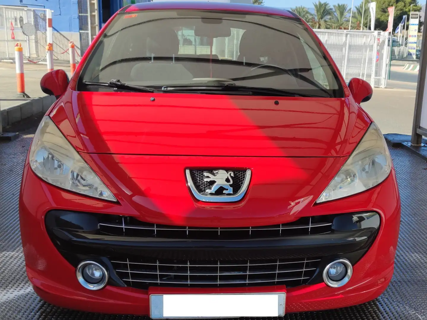 Peugeot 207 207 1.6 HDI Premium Premium Rojo - 1