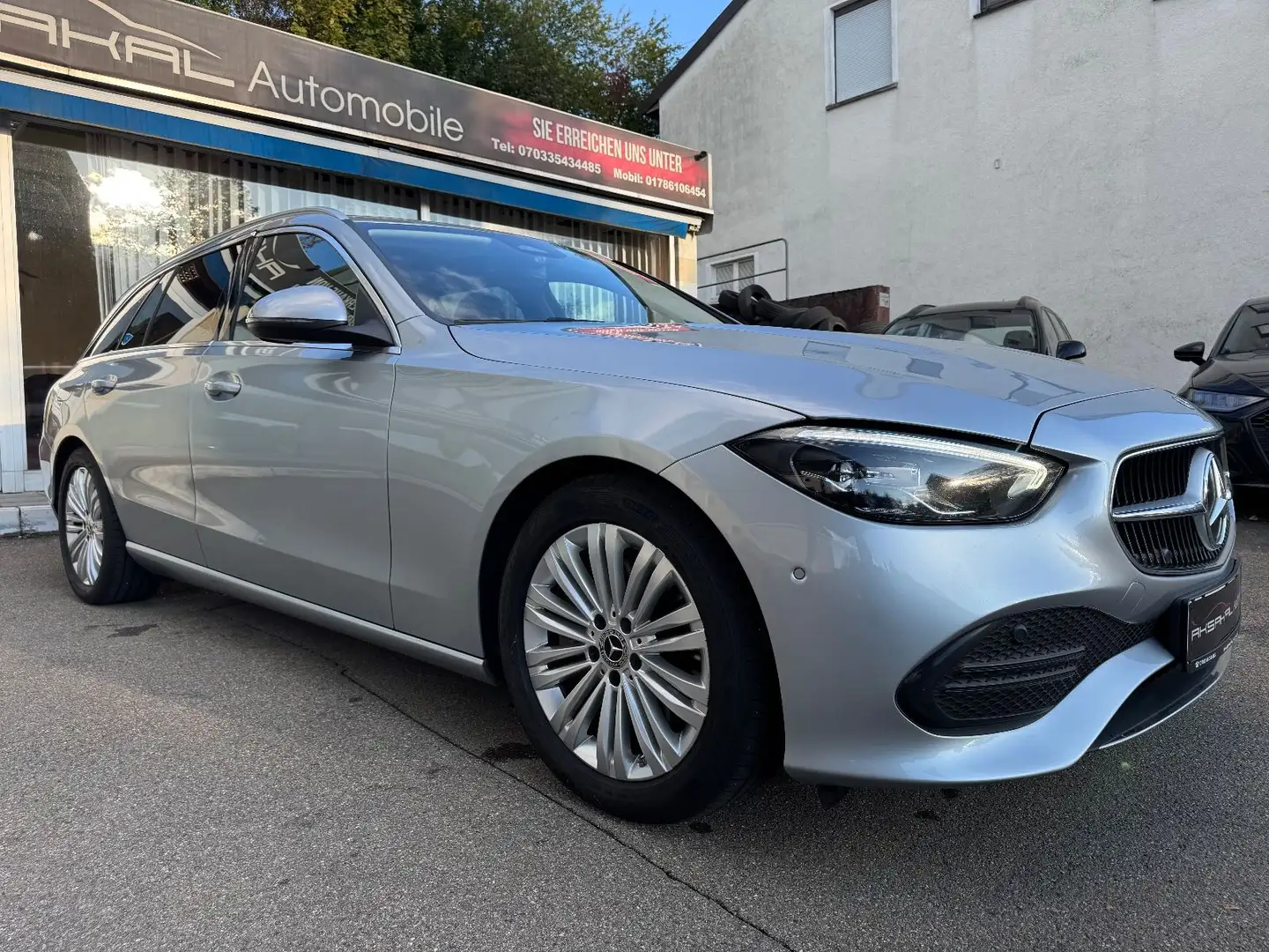 Mercedes-Benz C 200 T d*9G-Tronic*Digital*LED*AHK*NAVI*RFK* Silber - 2