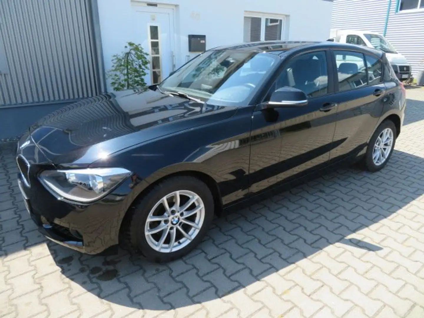 BMW 116 116i nur 101971km KD/Bremse HA neu/Steuerkette neu Zwart - 2