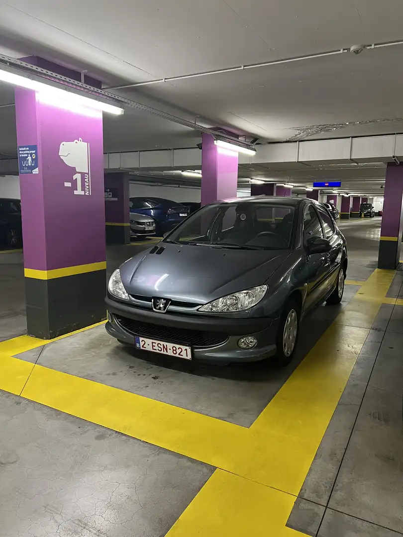 Peugeot 206 75 Tendance - 1