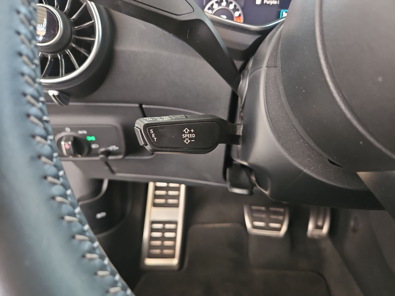 Audi TT 45 Coupe quattro S-Line Matrix-LED Sound — photo 14