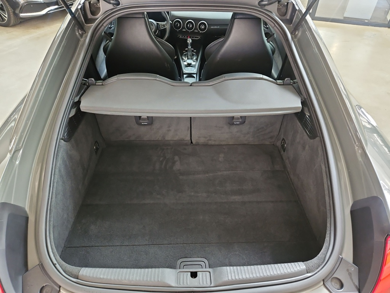 Audi TT 45 Coupe quattro S-Line Matrix-LED Sound — photo 12