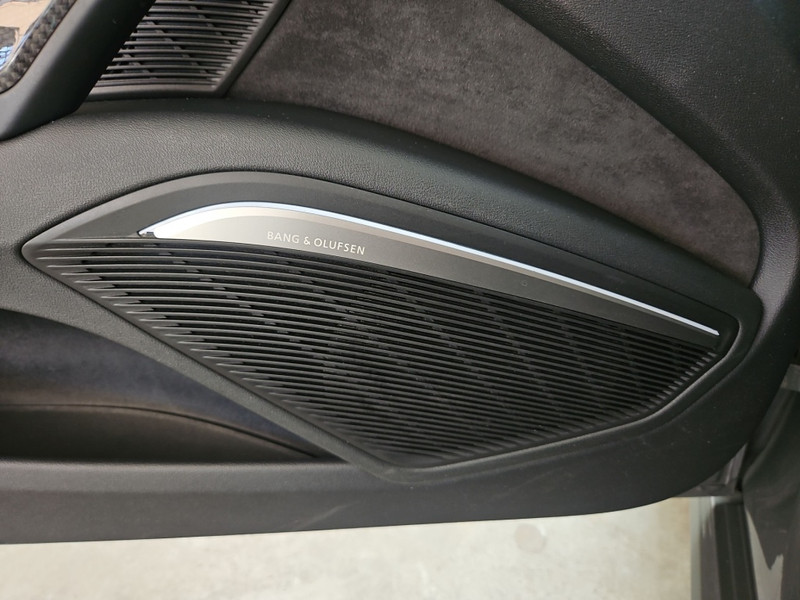 Audi TT 45 Coupe quattro S-Line Matrix-LED Sound — photo 13