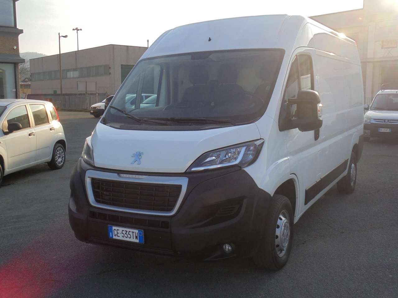 Peugeot Boxer 2.2 MJET 130 CV  FURGONE  PASSO MEDIO TETTO ALTO
