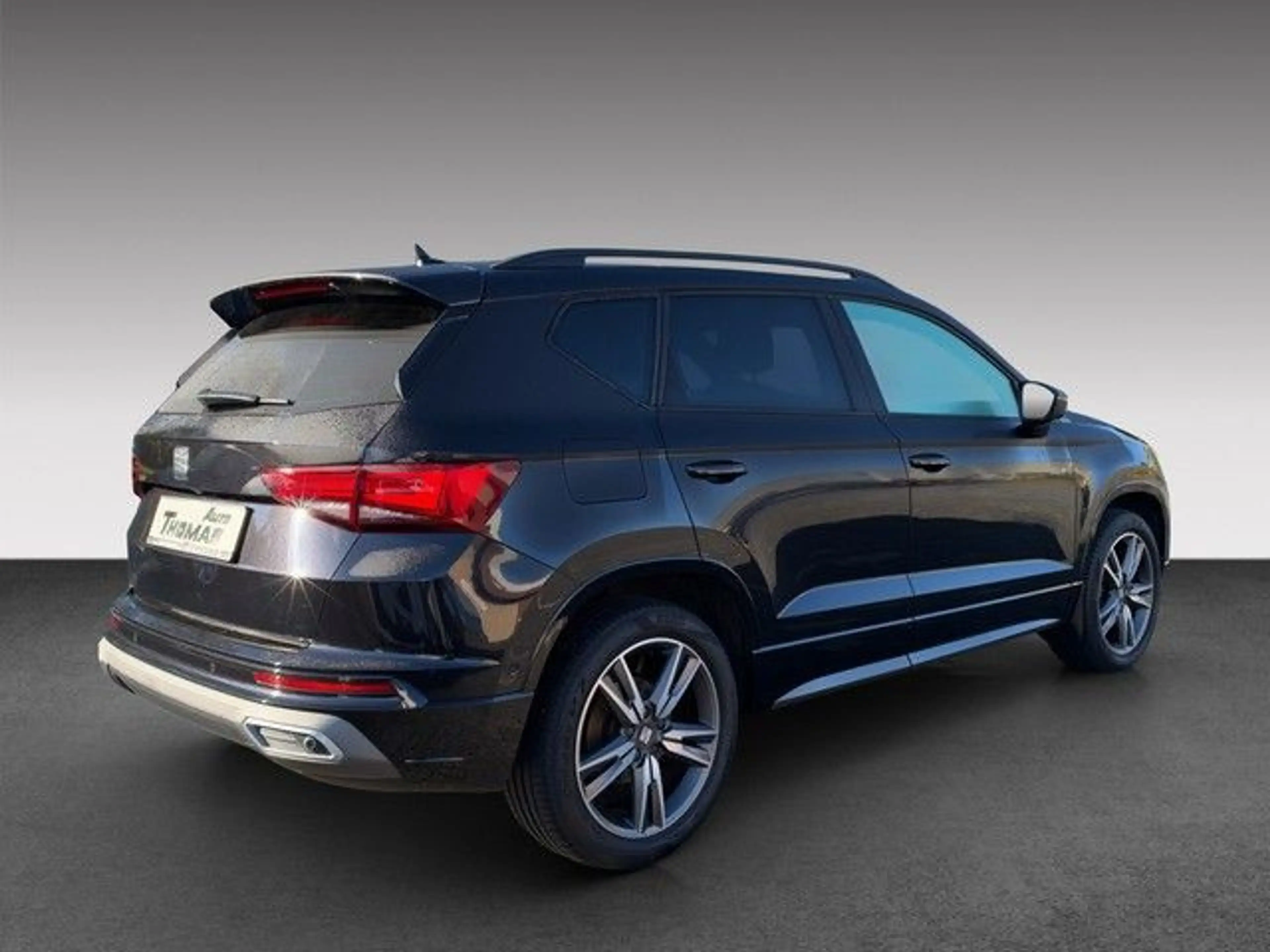 SEAT Ateca 2.0 TSI 4Drive DSG FR AHK Standhzg. — photo 8