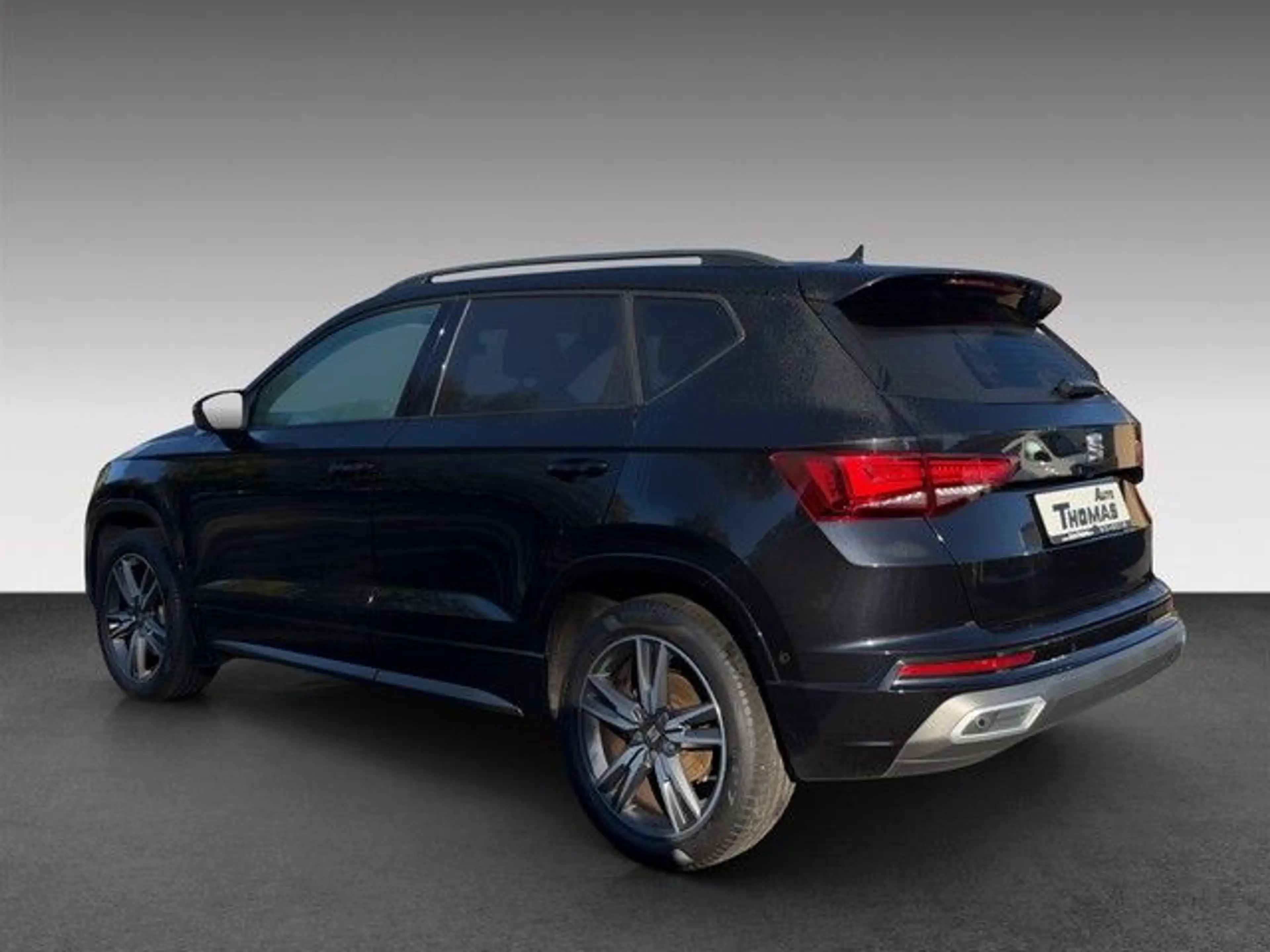 SEAT Ateca 2.0 TSI 4Drive DSG FR AHK Standhzg. — photo 5