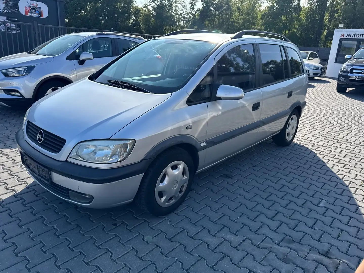 Opel Zafira 2.2 DTI 16V Elegance. 7 SITZER Argent - 1
