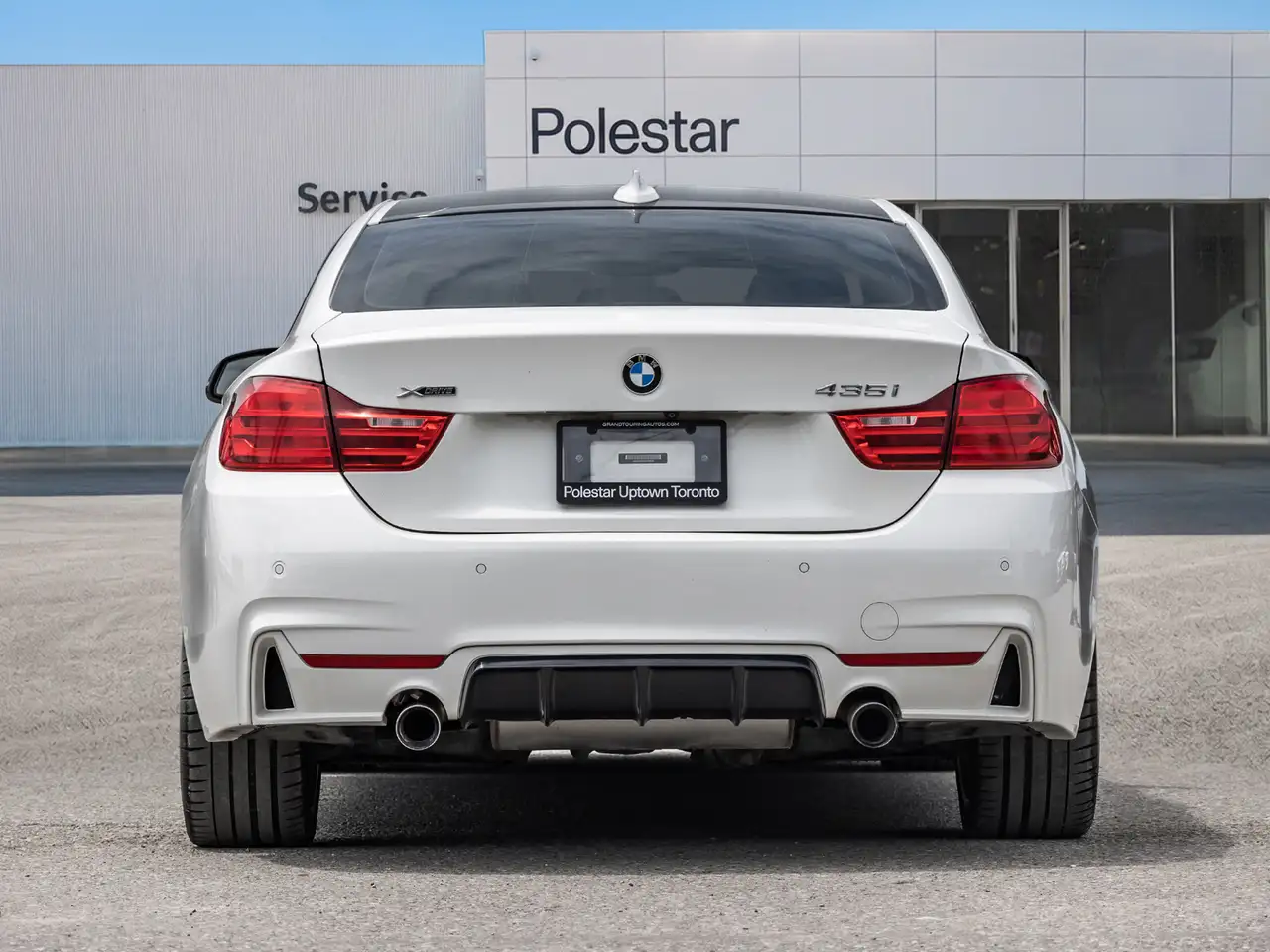BMW 4 Series снимка BMW 4 Series