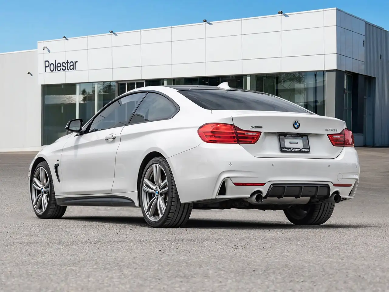 BMW 4 Series снимка BMW 4 Series