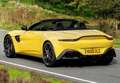 Aston Martin Vantage Roadster - thumbnail 16