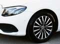 Mercedes-Benz E 200 d T Aut. Avantgarde*NAVI*LEDER*LED*AHK*PARKTRON... Weiß - thumbnail 4