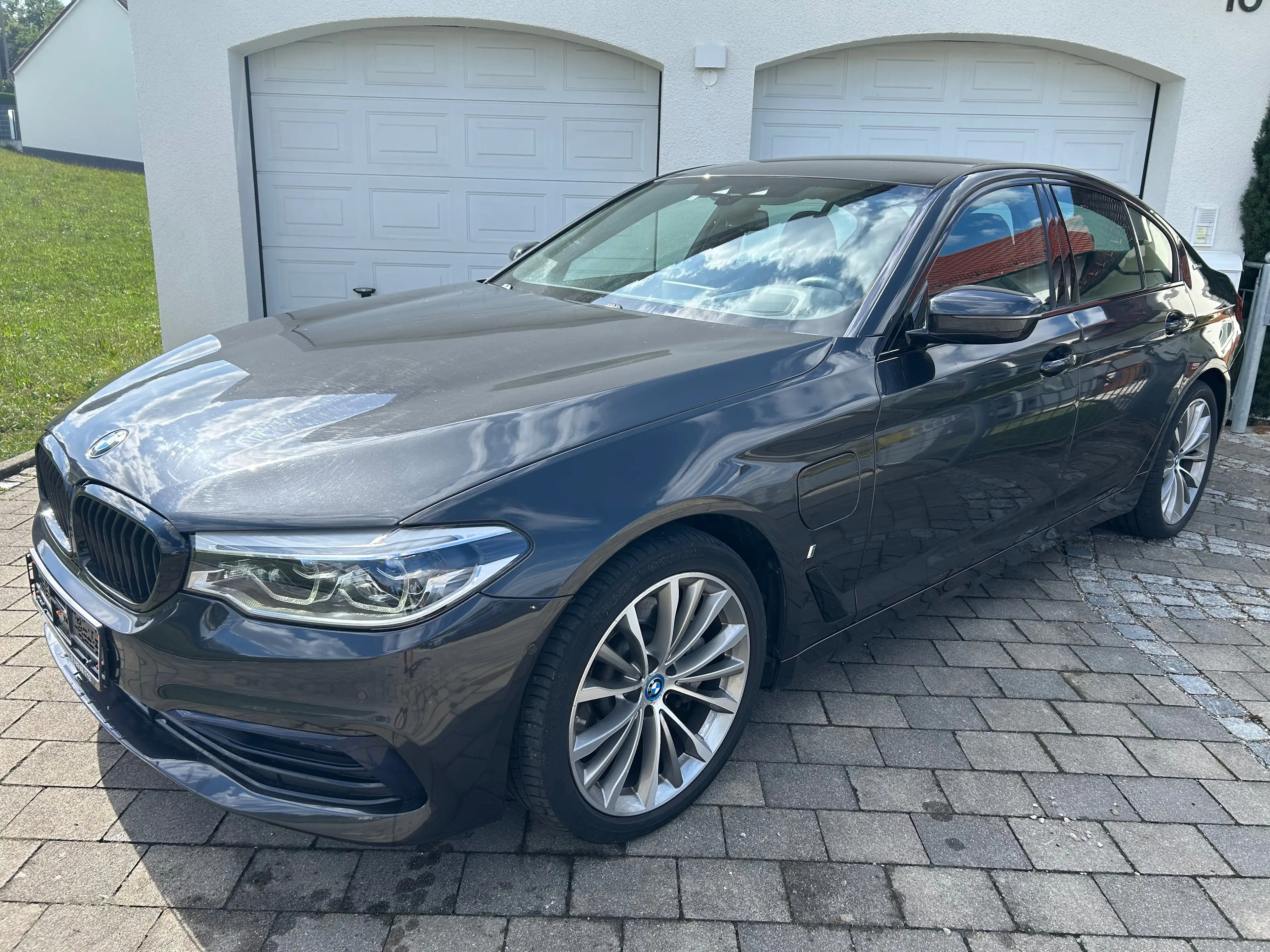 BMW 530 530e Sport HuD NaviProf AdLED KoZg HiFi LRH 19" — photo 3