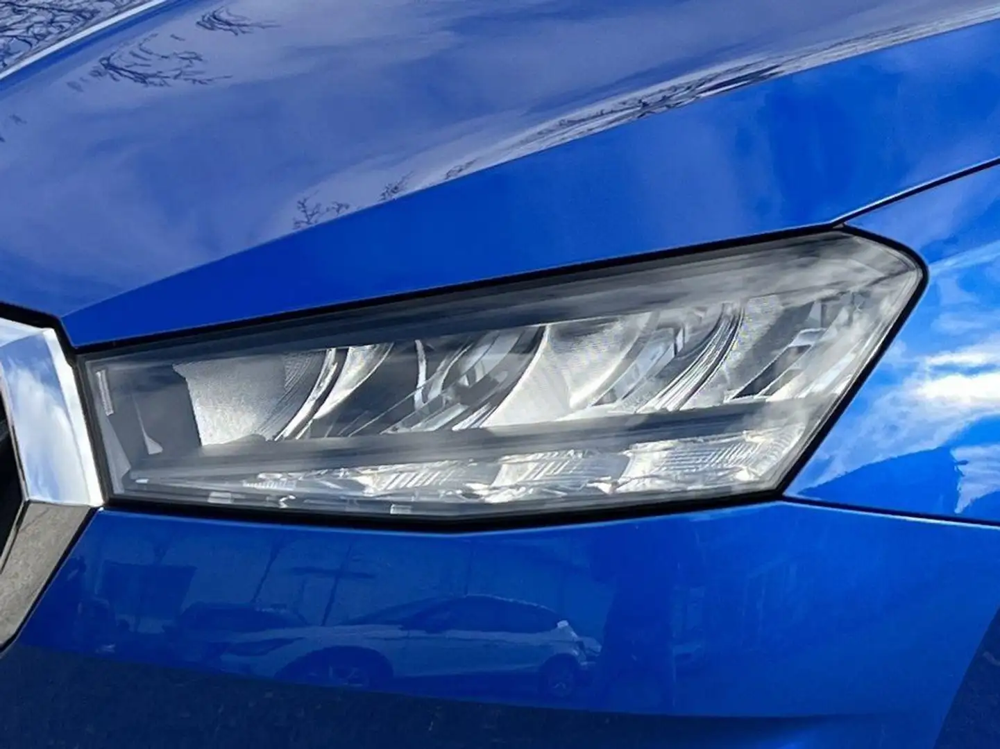 Skoda Fabia 1.0 TSI Ambition SHZ LED PDC Blau - 2