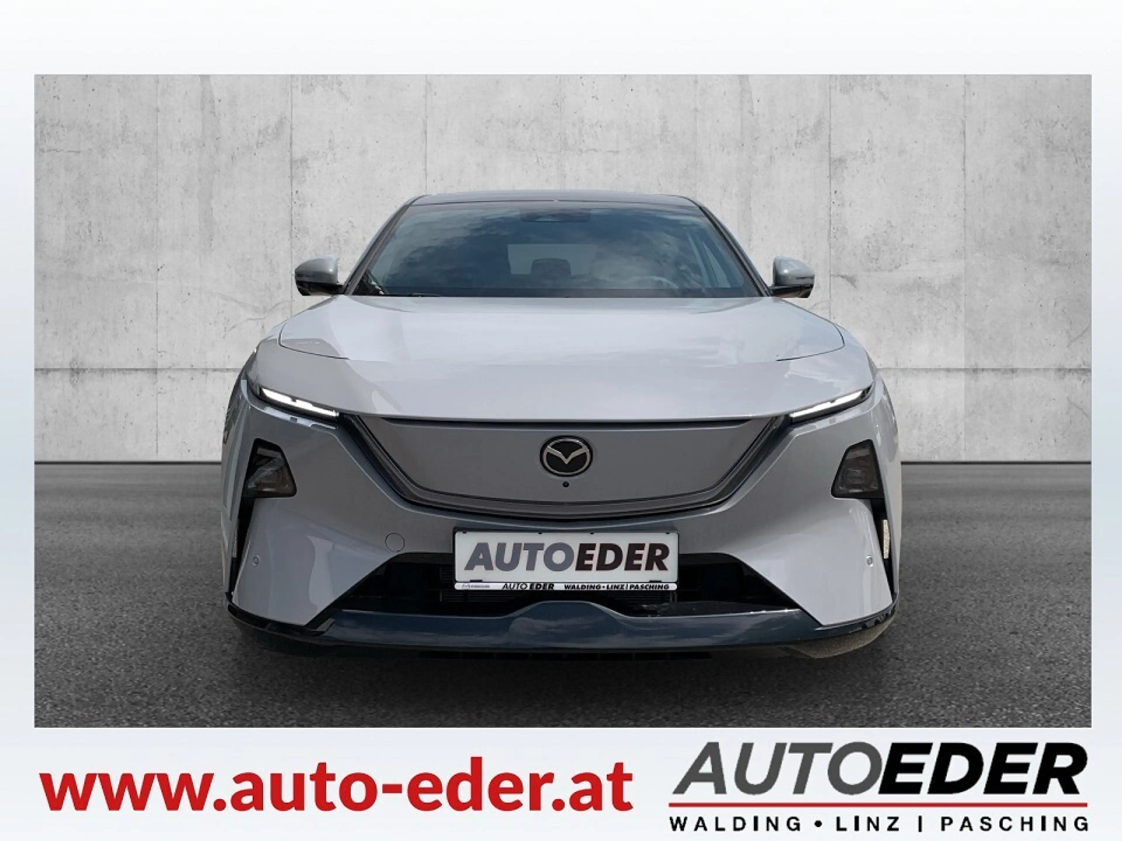 Mazda CX-6e Mazda CX-6e 78kWh Takumi — photo 2