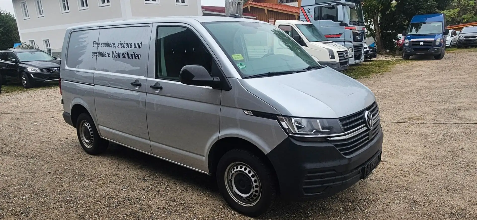 Volkswagen T6 Transporter ACC,Navi,Zuheizer,RFK,LKW Silber - 1