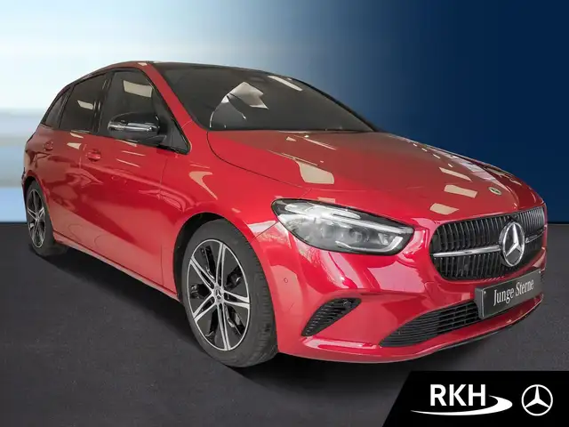 Mercedes-Benz B Class view 2