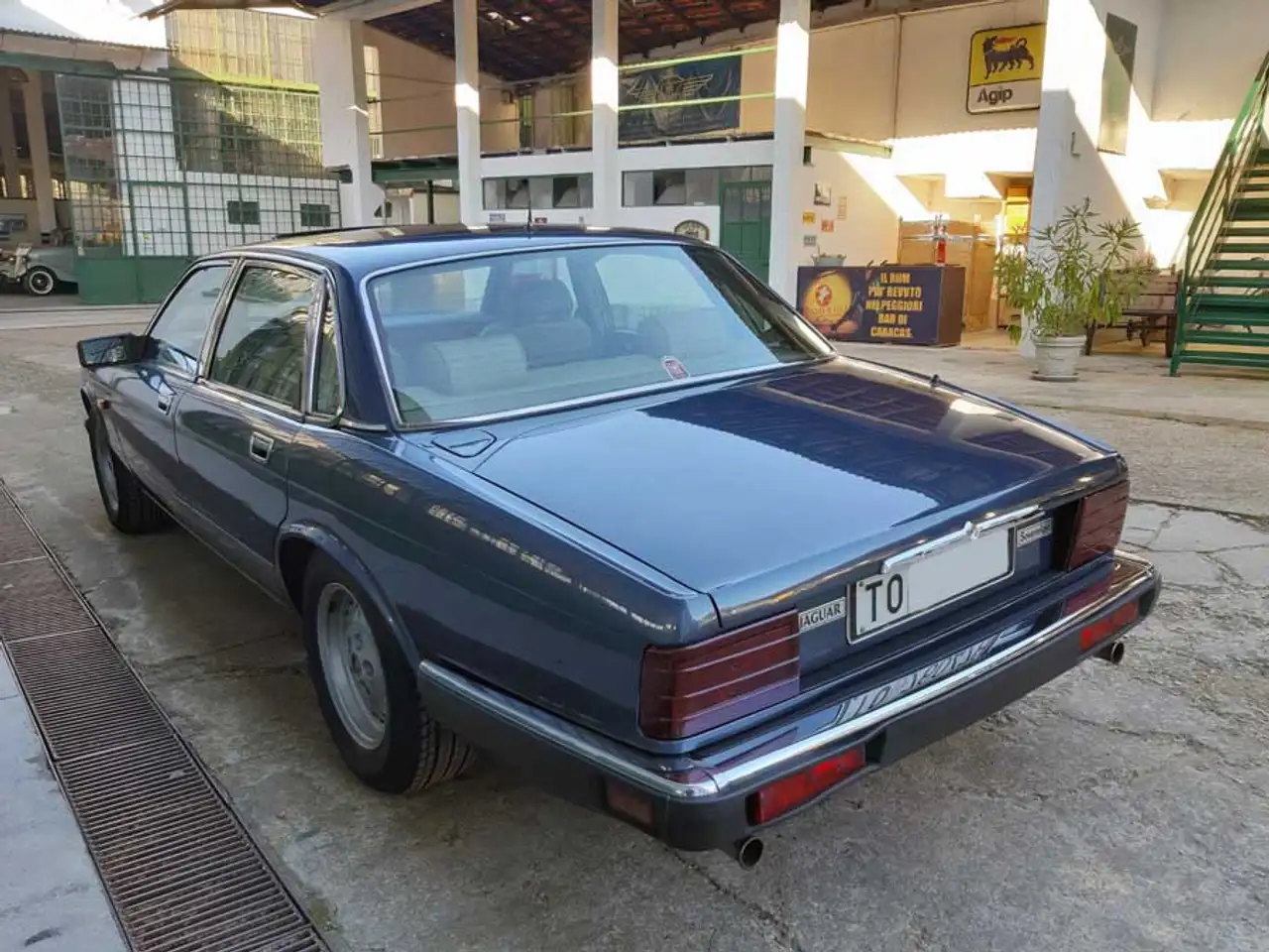 Jaguar XJ6 3.6 Sovereign (XJ40) - SUMMER PRICE, foto 6