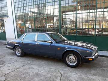 XJ6 3.6 Sovereign (XJ40) - SUMMER PRICE