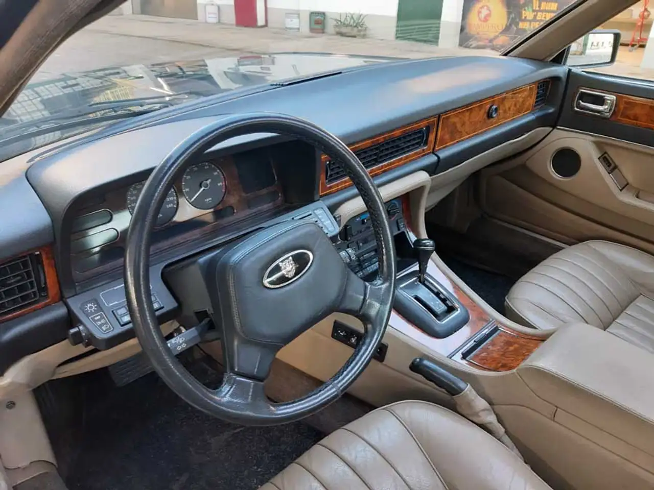 Jaguar XJ6 3.6 Sovereign (XJ40) - SUMMER PRICE, foto 10