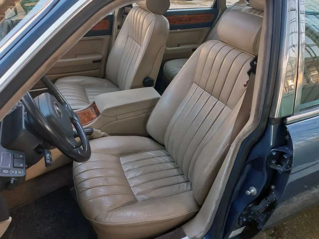 Jaguar XJ6 3.6 Sovereign (XJ40) - SUMMER PRICE, foto 9