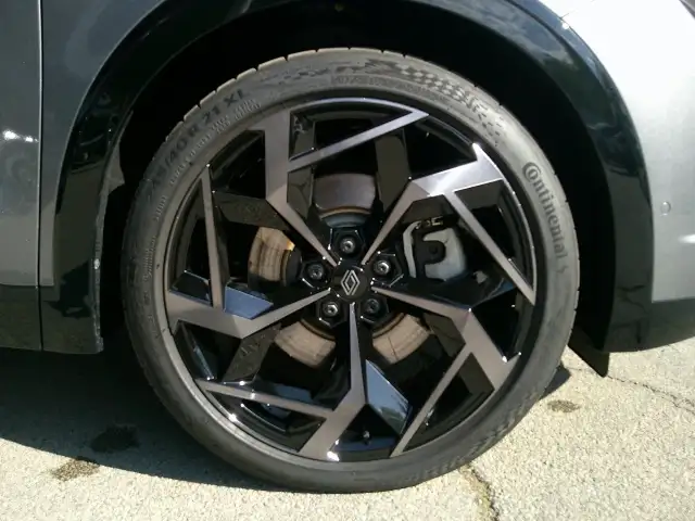 Renault Rafale Atelier Alpine E-Tech Plug-in Hybrid 300 4x4 Ansicht 11