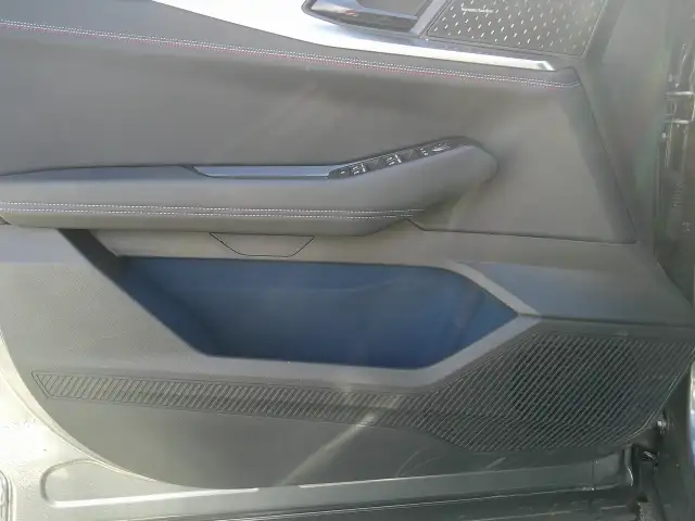 Renault Rafale Atelier Alpine E-Tech Plug-in Hybrid 300 4x4 Ansicht 13