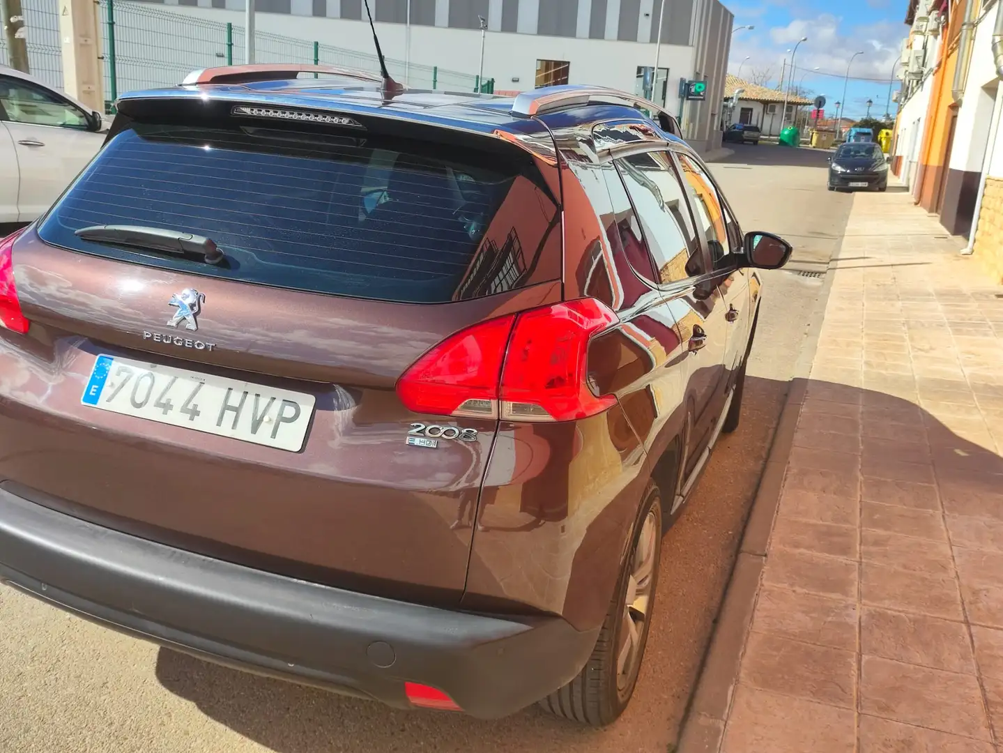 Peugeot 2008 2008 1.6 e-HDI Active ETG6 Active - 1