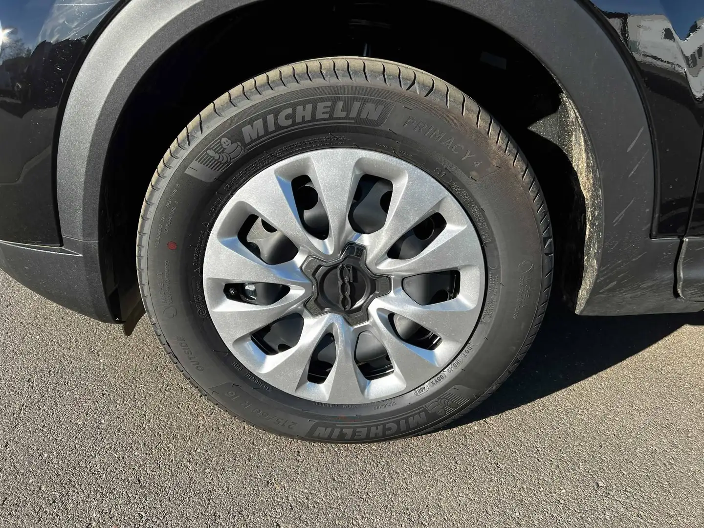 Fiat 500X Cabrio Dolcevita 1.5 Hybrid GSE 96kW MY24 Schwarz - 2