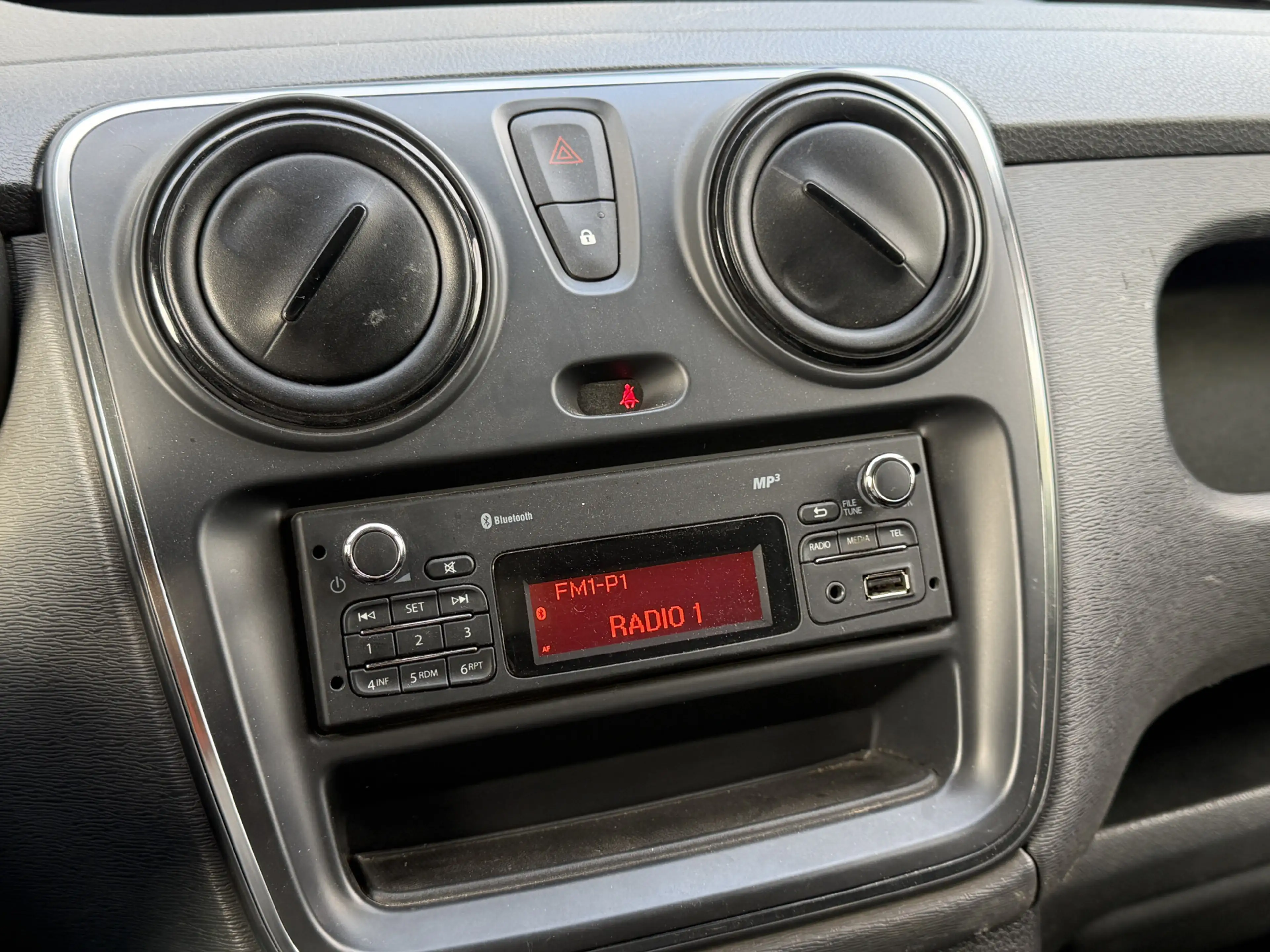 Dacia Dokker BWJ 2019 | 1.5 dCi 75 Essential | TREKHAAK | SCHUI — photo 6