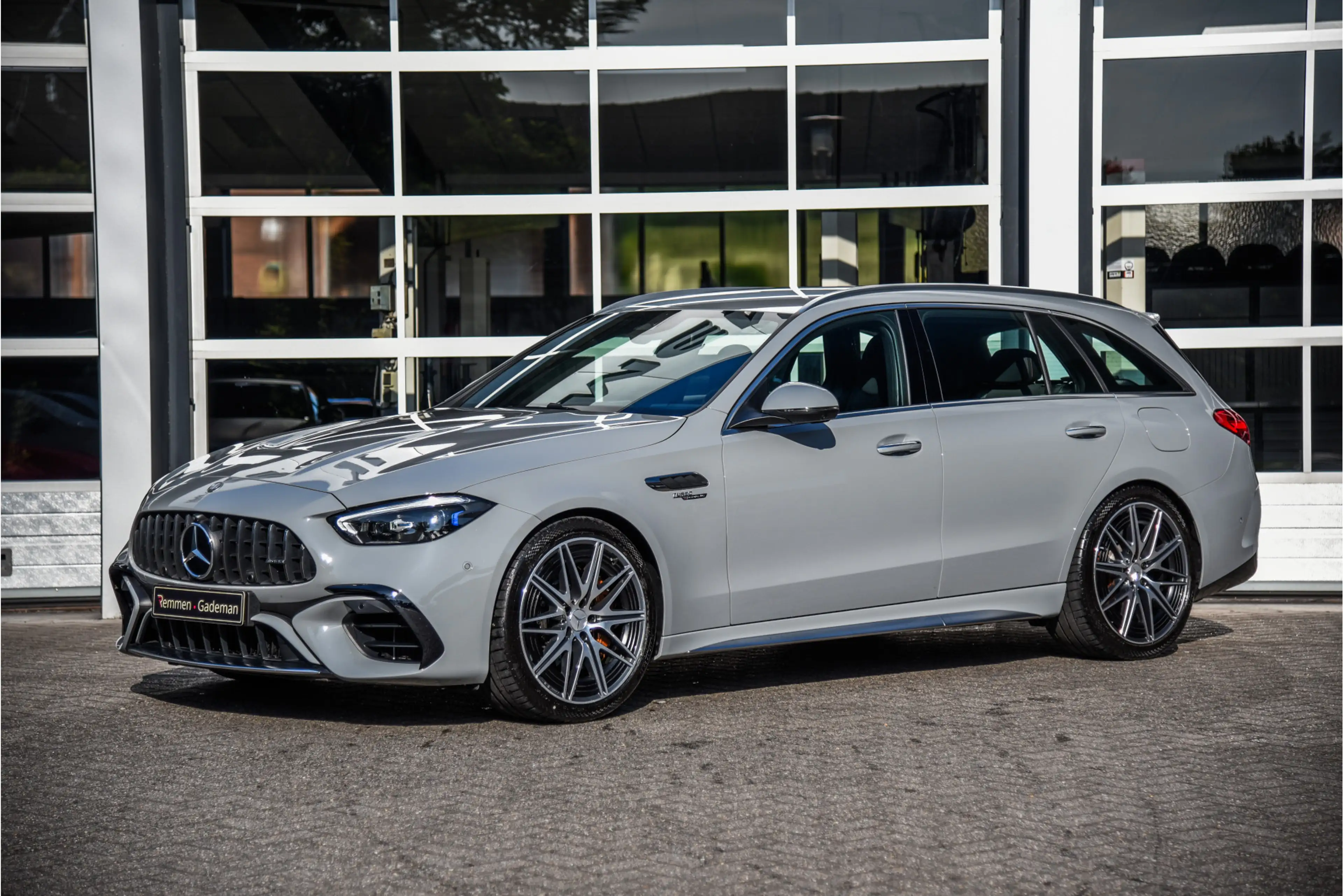 Mercedes-Benz C 63 AMG Estate S E Performance * Keramische Remmen — photo 2